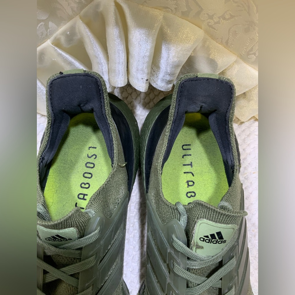 ADIDAS - Picture 5 of 12